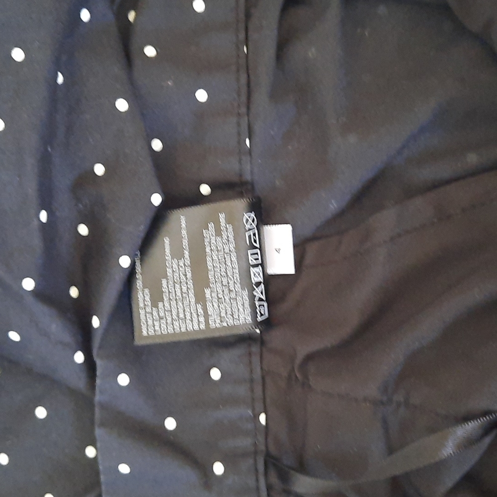 UNIQLO Polka Dot Circle Skirt - Picture 4 of 6